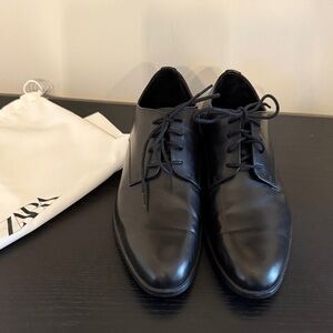 Zara men’s dress shoe